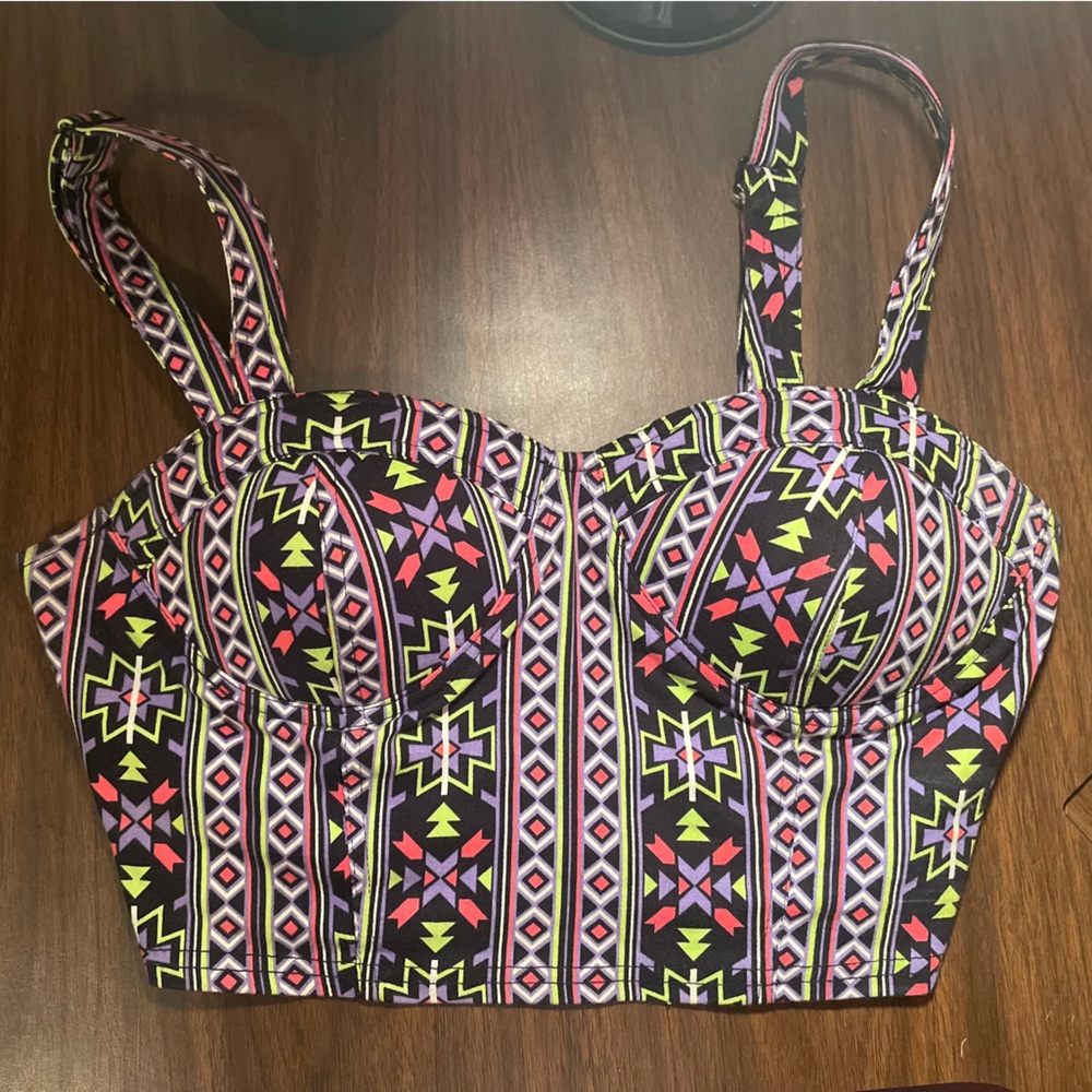 FOREVER21 PURPLE PATTERN STRAP CROP TOP
